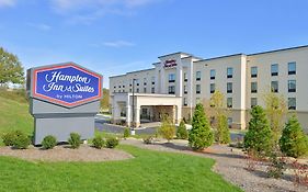 Hampton Inn & Suites California University-Pittsburgh